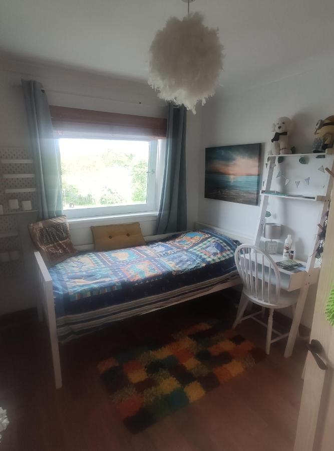 Single Bedroom In Quiet Neighbourhood Glasgow Ngoại thất bức ảnh